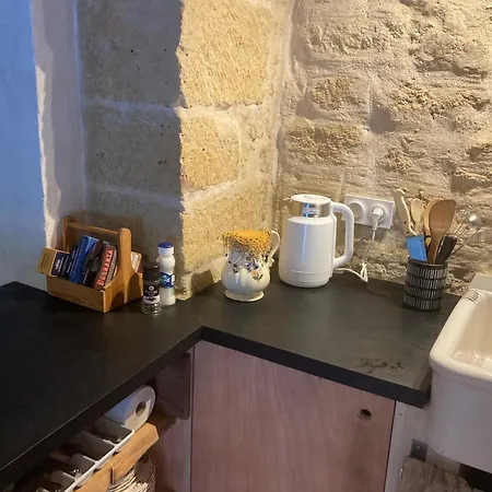 Dom wakacyjny Maison Troglodyte La Hulotte - Charme Et Tranquillite